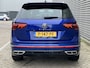 Volkswagen Tiguan 1.5 TSI R-Line Business+ / Pano / Digitaal dashboard / Navigatie / App connect / Camera / Parkeersensoren V+A / lichtmaal 20 inch /