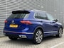 Volkswagen Tiguan 1.5 TSI R-Line Business+ / Pano / Digitaal dashboard / Navigatie / App connect / Camera / Parkeersensoren V+A / lichtmaal 20 inch /