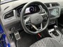 Volkswagen Tiguan 1.5 TSI R-Line Business+ / Pano / Digitaal dashboard / Navigatie / App connect / Camera / Parkeersensoren V+A / lichtmaal 20 inch /