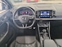 Skoda Karoq 1.5 TSI 150pk Automaat Sportline Business | Functiepakket | Panoramadak | Trekhaak | Dakkoffer | Stoelverwarming | 19"