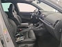 Skoda Karoq 1.5 TSI 150pk Automaat Sportline Business | Functiepakket | Panoramadak | Trekhaak | Dakkoffer | Stoelverwarming | 19"