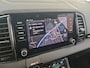 Skoda Karoq 1.5 TSI 150pk Automaat Sportline Business | Functiepakket | Panoramadak | Trekhaak | Dakkoffer | Stoelverwarming | 19"