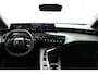 Peugeot 5008 1.6 Plug-in Hybrid 195PK Allure | Panoramic Navigation | 360 Vision & Drive Assist | Trekhaak |