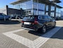 Volvo V60 2.0 T6 Plug-in hybrid AWD Essential Bright | Leder | Navigatie | Wegklapbare trekhaak | Climate control