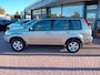 Nissan X-Trail 2.0 Columbia 2wd, Airco(automatisch), Radio/CD, Bluetooth, Elektrische ramen en spiegels, Centrale vergrendeling met afstandsbediening, Lichtmetalen velgen, Trekhaak, Zeer nette, goed onderhouden NL auto, zie foto's