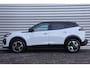 Peugeot 2008 1.2 HYBRID 136PK GT PACK AUTOMAAT / NAVI / LEDER / CLIMA / LED / PDC / 17" LMV / KEYLESS / 360° CAMERA / ADAPT. CRUISECONTROL / 1E EIGENAAR / NIEUWSTAAT !!