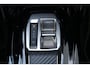 Peugeot 2008 1.2 HYBRID 136PK GT PACK AUTOMAAT / NAVI / LEDER / CLIMA / LED / PDC / 17" LMV / KEYLESS / 360° CAMERA / ADAPT. CRUISECONTROL / 1E EIGENAAR / NIEUWSTAAT !!