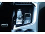 Peugeot 3008 1.2 PURETECH 130PK GT PACK AUTOMAAT / NAVI / LEDER / CLIMA / PDC / 19" LMV / CAMERA / BLACK PACK / KEYLESS / TREKHAAK / WINTERPAKKET / FULL-LED / 1E EIGENAAR / NIEUWSTAAT !!