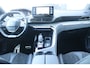 Peugeot 3008 1.2 PURETECH 130PK GT PACK AUTOMAAT / NAVI / LEDER / CLIMA / PDC / 19" LMV / CAMERA / BLACK PACK / KEYLESS / TREKHAAK / WINTERPAKKET / FULL-LED / 1E EIGENAAR / NIEUWSTAAT !!