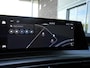 Peugeot 5008 1.2 Hybrid 136 GT | Nieuwe auto | Panorama dak | Alcantara bekleding | Camera rondom | Stoelverwarming voor en achter | Elektrisch verstelbare voorstoelen | Dodehoek detectie