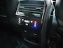 Peugeot 5008 1.2 Hybrid 136 GT | Nieuwe auto | Panorama dak | Alcantara bekleding | Camera rondom | Stoelverwarming voor en achter | Elektrisch verstelbare voorstoelen | Dodehoek detectie