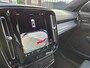 Volvo XC40 B4 Plus Dark | Trekhaak | BLIS | All-seasonbanden | 19" wielen |