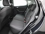 Ford Fiesta 1.0 EcoBoost Hybrid Titanium | Parkeersensoren | CC | Stoelverwarming | Stuurverwarming |