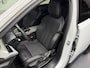 Peugeot 3008 Hybrid 145PK Allure - Metallic - (360) Camera - Clima - Winter pakket - Dodehoek