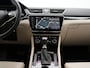 Skoda Superb Combi 1.4 TSI iV Laurin & Klement Plug In Hybrid 218pk Dealer O.H PHEV | Panodak | Adaptive Cruise | Lederen Stoelen Memory & Massage & Ventilatie | Canton Audio | Apple Carplay | Stuur & Stoelen Verwarmd | Keyless | Virtual | Navigatie | DAB |