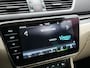 Skoda Superb Combi 1.4 TSI iV Laurin & Klement Plug In Hybrid 218pk Dealer O.H PHEV | Panodak | Adaptive Cruise | Lederen Stoelen Memory & Massage & Ventilatie | Canton Audio | Apple Carplay | Stuur & Stoelen Verwarmd | Keyless | Virtual | Navigatie | DAB |