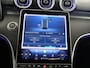Mercedes-Benz C-klasse 300e AMG Line | Panoramaschuifdak| Rijsassistentiepakket | Trekhaak | 360 camera | Digital light | Winterpakket