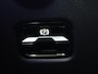 Mercedes-Benz C-klasse 300e AMG Line | Panoramaschuifdak| Rijsassistentiepakket | Trekhaak | 360 camera | Digital light | Winterpakket