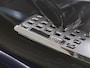 Mercedes-Benz C-klasse 300e AMG Line | Panoramaschuifdak| Rijsassistentiepakket | Trekhaak | 360 camera | Digital light | Winterpakket