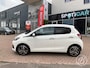 Peugeot 108 1.0 VTi 72pk ETG Automaat 5D Allure | touchscreen audio met apple carplay of android auto, climate control, 15 inch velgen, keyless entry, bluetooth