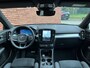Volvo XC40 B4 Business Edition | Stoelen voor verwarmbaar | Stuurwiel verwarmbaar | Premium audio by Harman Kardon | Extra getint glas achter | Achteruitrijcamera | Adaptieve cruise control | 18 inch Lichtmetalen velgen | Apple carplay/Android auto