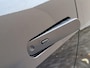 Toyota C-HR 1.8 Hybrid 140 Dynamic Automaat / Tot 10 jaar garantie* / Navigatie / Android Auto / Apple Carplay / Camera / Stuur-, voorruit- en voorstoelverwarming /