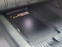 Toyota C-HR 1.8 Hybrid 140 Dynamic Automaat / Tot 10 jaar garantie* / Navigatie / Android Auto / Apple Carplay / Camera / Stuur-, voorruit- en voorstoelverwarming /