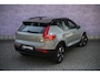 Volvo XC40 Single Motor Extended Range Plus 82 kWh | Verwarmbare voorstoelen | Verwarmbaar stuurwiel | Warmtepomp | Adaptieve cruisecontrol | BLIS