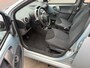 Toyota Aygo 1.0-12V + 5 deurs nieuwe koppeling APK 10-10-2026 elektrische ramen