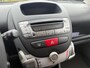Toyota Aygo 1.0-12V + 5 deurs nieuwe koppeling APK 10-10-2026 elektrische ramen