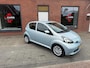 Toyota Aygo 1.0-12V + 5 deurs nieuwe koppeling APK 10-10-2026 elektrische ramen