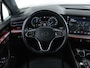 Volkswagen Touareg 3.0 TSI 381 PK eHybrid 4MOTION Elegance | LED Matrix IQ | Luchtvering | Panoramadak | 360 Camera | Navigatie PRO | 21 Inch Velgen | Trekhaak |