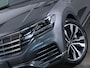 Volkswagen Touareg 3.0 TSI 381 PK eHybrid 4MOTION Elegance | LED Matrix IQ | Luchtvering | Panoramadak | 360 Camera | Navigatie PRO | 21 Inch Velgen | Trekhaak |