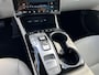 Hyundai Tucson 1.6 T-GDI HEV Premium Sky | Stoelverwarming/verkoeling | Stuurverwarming | Schuif-kantel dak | Lederen bekleding | 2e zit-rij bankverwarming | 360graden camera | 3-zone klimaatcontrole | Elektrische geheugen stoelen | KRELL- premium audiosysteem |