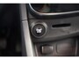 Renault Clio 0,9 TCe Limited [ Trekhaak Navigatie Airco ]