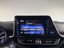 Toyota C-HR 1.8 Hybrid Adventure | Uniek lederen interieur | Trekhaak | JBL-audio |