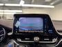 Toyota C-HR 1.8 Hybrid Bi-Tone | BSM | Trekhaak | JBL-audio | Keyless |