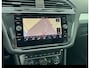 Volkswagen Tiguan 1.4 TSI Comfortline Business R 125 PK | Navigatie | Panoramadak | Parkeersensoren | Adaptive Cruise Control | Winterpakket | 19'' Lichtmetalen velgen |