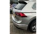 Volkswagen Tiguan 1.4 TSI Comfortline Business R 125 PK | Navigatie | Panoramadak | Parkeersensoren | Adaptive Cruise Control | Winterpakket | 19'' Lichtmetalen velgen |