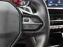Peugeot 2008 130 PK Automaat Active Pack | Camera | Parkeersensoren | Apple Carplay |