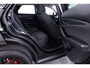 Mazda CX-30 2.0 e-SkyActiv-X M Hybrid Comfort AUTOMAAT | TREKHAAK | 18"VELGEN BLACK GLOSS | APPLE CARPLAY | A.CAMERA | HEAD UP DISPLAY | NAVIGATIE | NED. AUTO | DEALER ONDERHOUDEN |