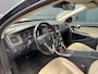 Volvo V60 2.4 D6 AWD Plug-In Hybrid Summum * Navi * Cruise * Camera *