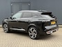 Nissan Qashqai 1.3 MHEV Xtronic Tekna Plus / Nieuw Model / Facelift / 1800kg Trekgewicht / HUD / Apple Carplay Android Auto / Panoramadak / Stuur-, Stoel en Voorruitverwarming / Elektrische achterklep / Stoel met massage functie