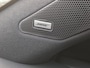 Nissan Qashqai 1.3 MHEV Xtronic Tekna Plus / Nieuw Model / Facelift / 1800kg Trekgewicht / HUD / Apple Carplay Android Auto / Panoramadak / Stuur-, Stoel en Voorruitverwarming / Elektrische achterklep / Stoel met massage functie
