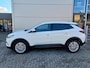 Opel Grandland X 1.2T 130pk Business Executive Automaat | Climate control | Navigatie | AGR stoelen | Camera | 18" Lm velgen