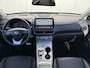 Hyundai Kona Electric EV Premium 64 kWh / 3 fase / 1e eig / Dealer onderhouden / Lederen bekleding / Fietsdrager montagebeugel /