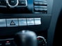 Mercedes-Benz C-klasse Coupé 180 Ambition AMG | Origineel NL | 3e Eigenaar | Bi - Xenon | LED | Sportstoelen | Sport Onderstel | Climate Control | Cruise Control | Parkeersensoren | Metallic Lak | Lichtmetalen Velgen |