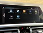 BMW 3-Serie Touring 330e M-Pakket | Shadowline | Sportstoelen | Navigatie | Alcantara/leder | Trekhaak | Camera | Virtual cockpit | Apple CarPlay | Cruise control | Lane assist | LED | DAB | Stoel&stuurverwarming | Elektrische achterklep | Volledig onderhouden