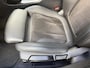 BMW 3-Serie Touring 330e M-Pakket | Shadowline | Sportstoelen | Navigatie | Alcantara/leder | Trekhaak | Camera | Virtual cockpit | Apple CarPlay | Cruise control | Lane assist | LED | DAB | Stoel&stuurverwarming | Elektrische achterklep | Volledig onderhouden