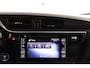 Toyota Auris 1.8 Hybrid Executive | Trekhaak | Navigatie |